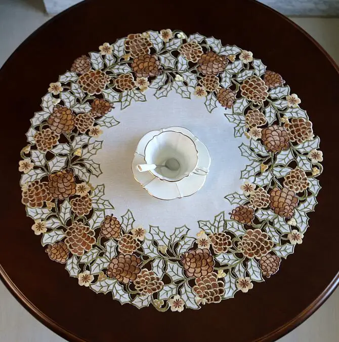 

New Lace Embroidery Tablecloth Pastoral Round Tablecloth Dining Table Cloths Home Table Cover Floral Crochet Hollow Towel