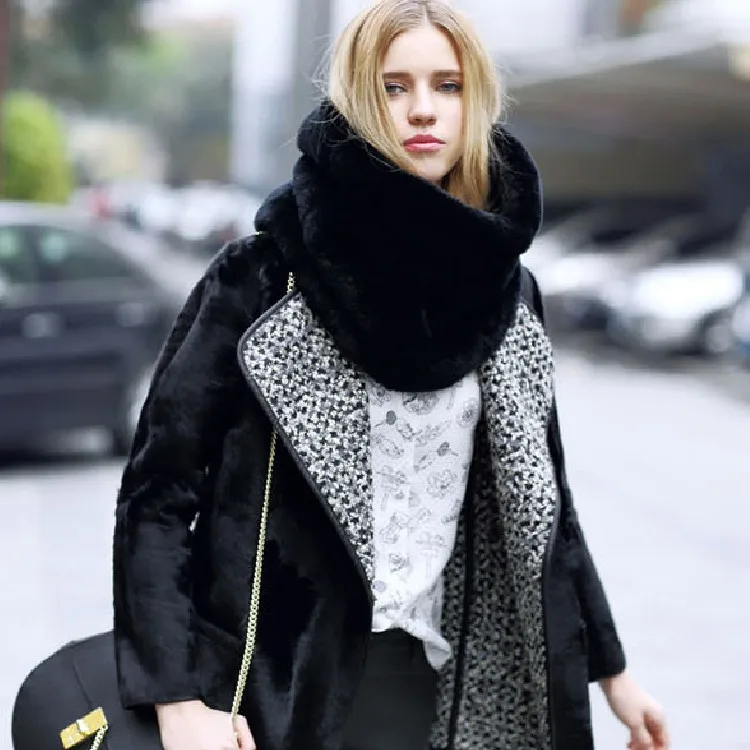 

Winter Neck Gear Fur Scarves Extra Large Fashion Faux Fur Infinity Scarf Neck Warmer Snood Unique Design AA10075