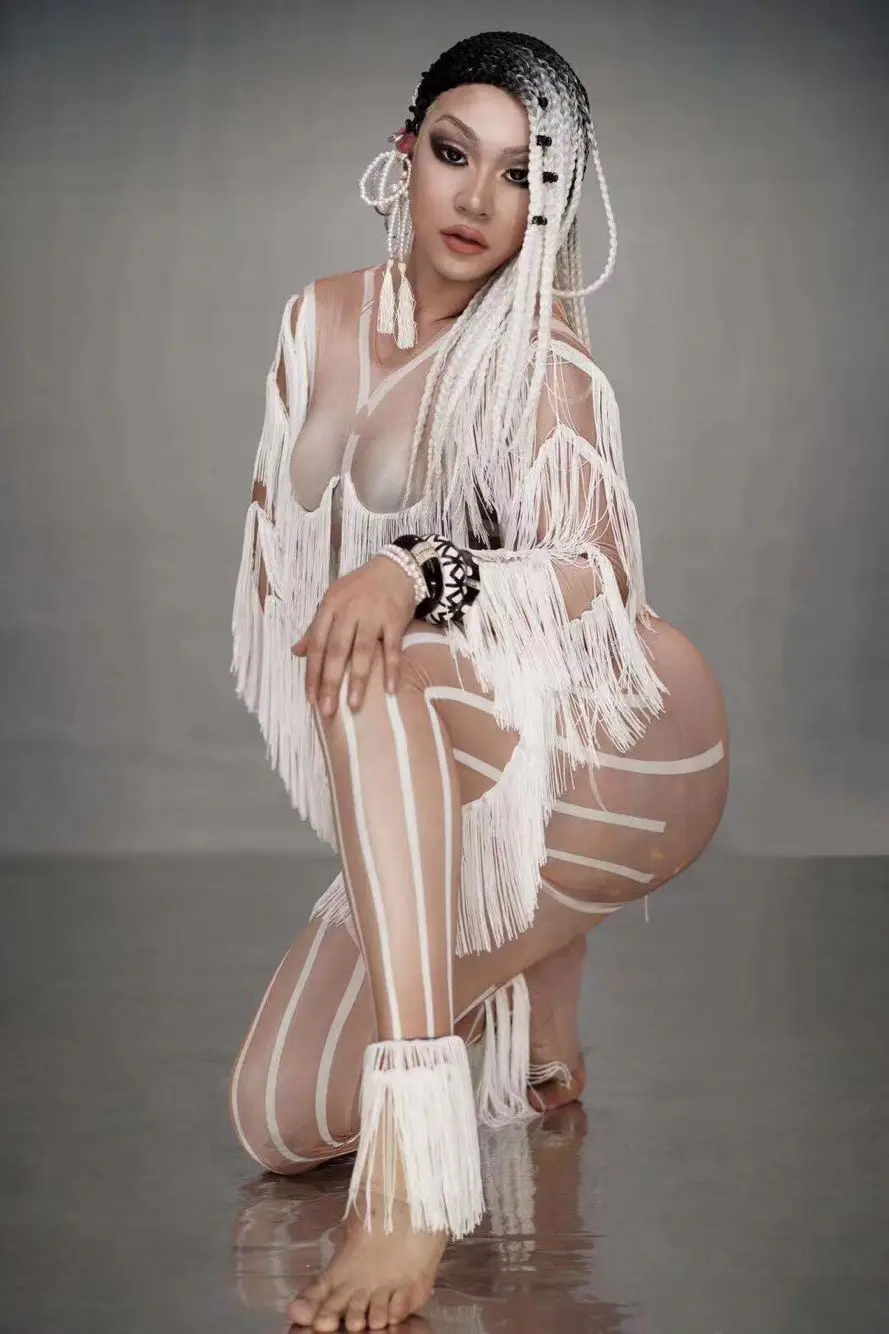 Białe frędzle seksowny kombinezon kobiety piosenkarka etap body z frędzlami Bar DS etap koń taniec Cosplay body kostium