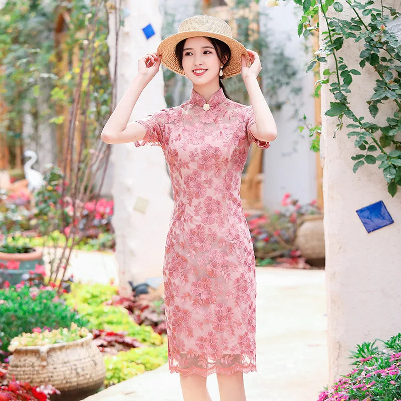 Lace Freshing Girl Embroidered Cheongsam 2020 Spring And Summer Women'S Dress Long Double Slim Retro Sexy Qipao Flowers Dresses