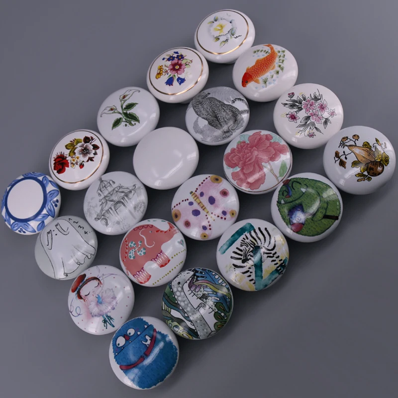 1x White cartoon Cabinet Cupboard Closet Dresser Handles Pulls Ceramic Knobs for Children Bedroom
