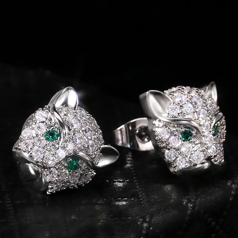 

Huitan Delicate Leopard Head with Green Eyes Stud Earrings for Female Micro Paved with CZ Stone Classic Animal Earring Jewelry