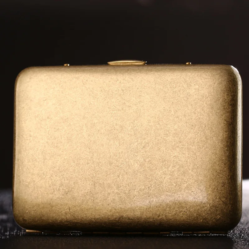 Hot Vintage Copper Cigarette Case 16 Sticks Portable 70MM Cigarette Boxes Tobacco Holders Anti-pressure Smoking Accessories