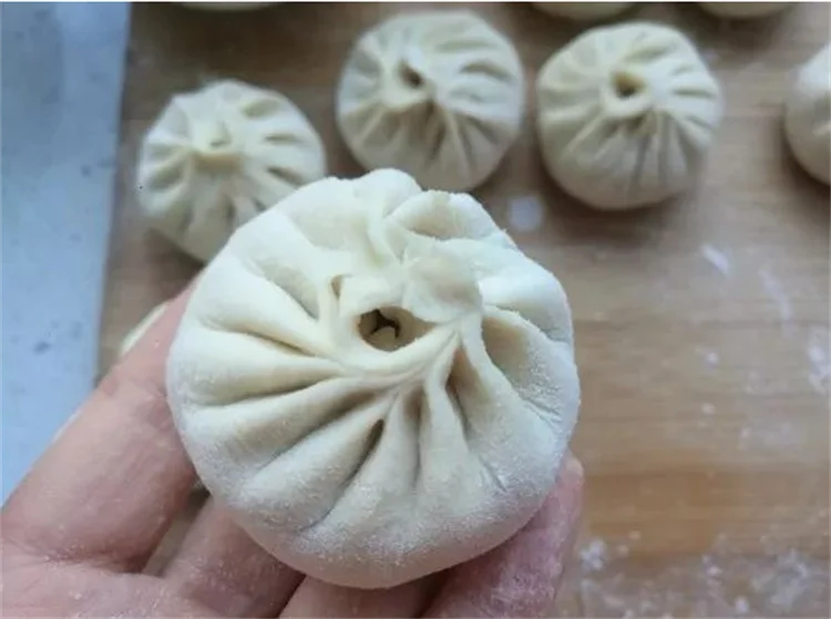 ماكينة الخبز بالبخار الأوتوماتيكية الكاملة ترقية صنع المعجنات الصينية آلة صنع كعكة البخار الذكية