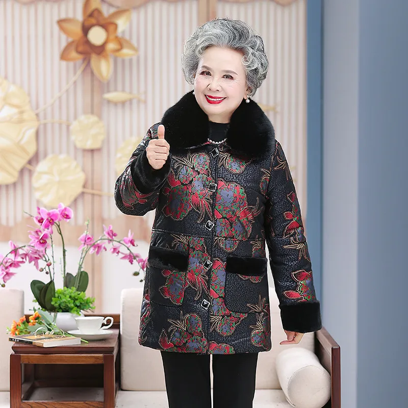 Old People Winter  Fur Coat Jacket Women New Middle-aged Female One Piece Of Fur Overcoat Grandma Fashion Fur Outwear