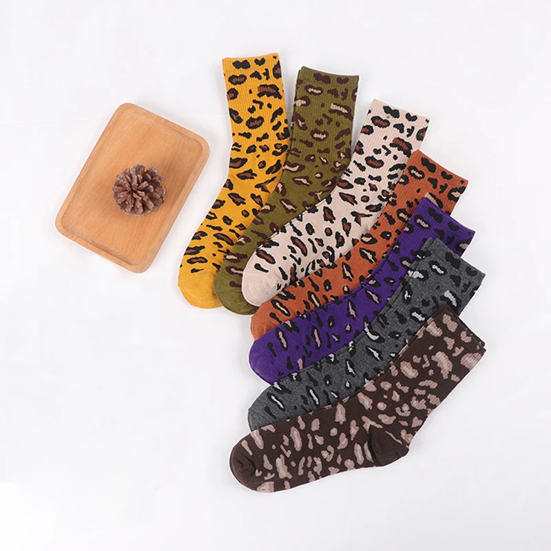 Qisin 1Pairs Harajuku New Women Socks Leopard Grain Elegant Socks Long Loose Sock Autumn Winter Korea their leisure sock