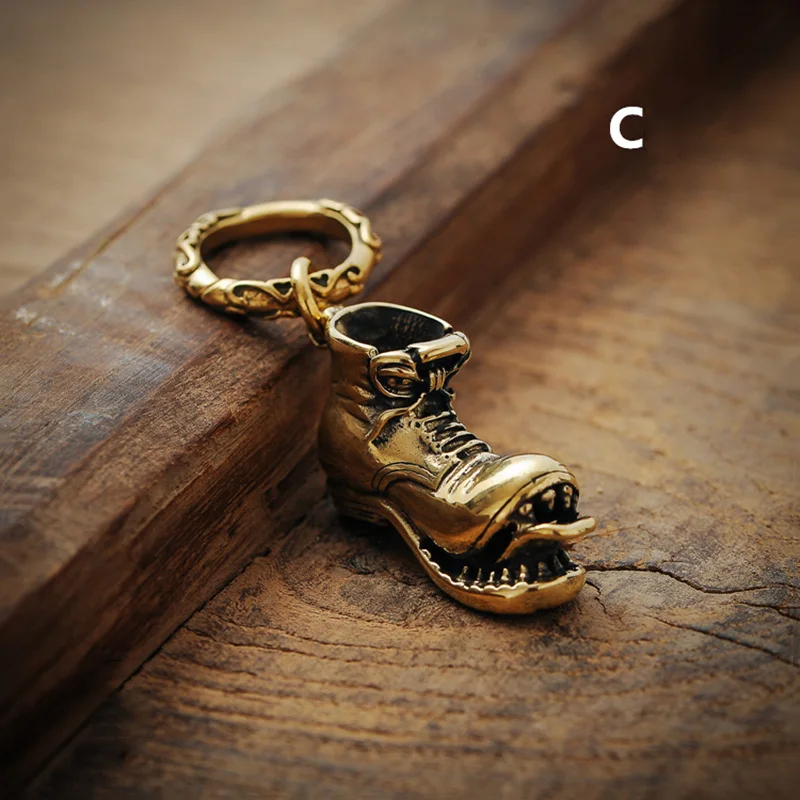 Pure Copper Split Big Mouth Boot Keychain Pendants Jewelry Vintage Metal Brass Shoe Car Key Chain Rings Women Backpack Hangings