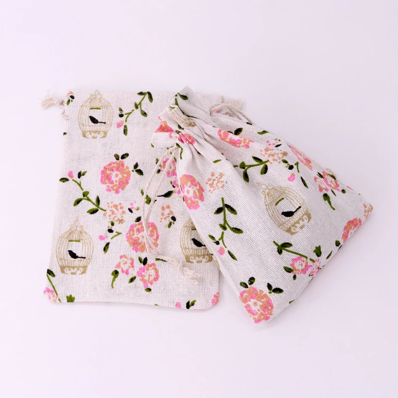 

25pcs/lot Multi Colors Cotton Bags 13x18cm Fabric Cute Animals Fruit Pattern Drawstring Charge Mini Mirror Gifts Packing Pouches