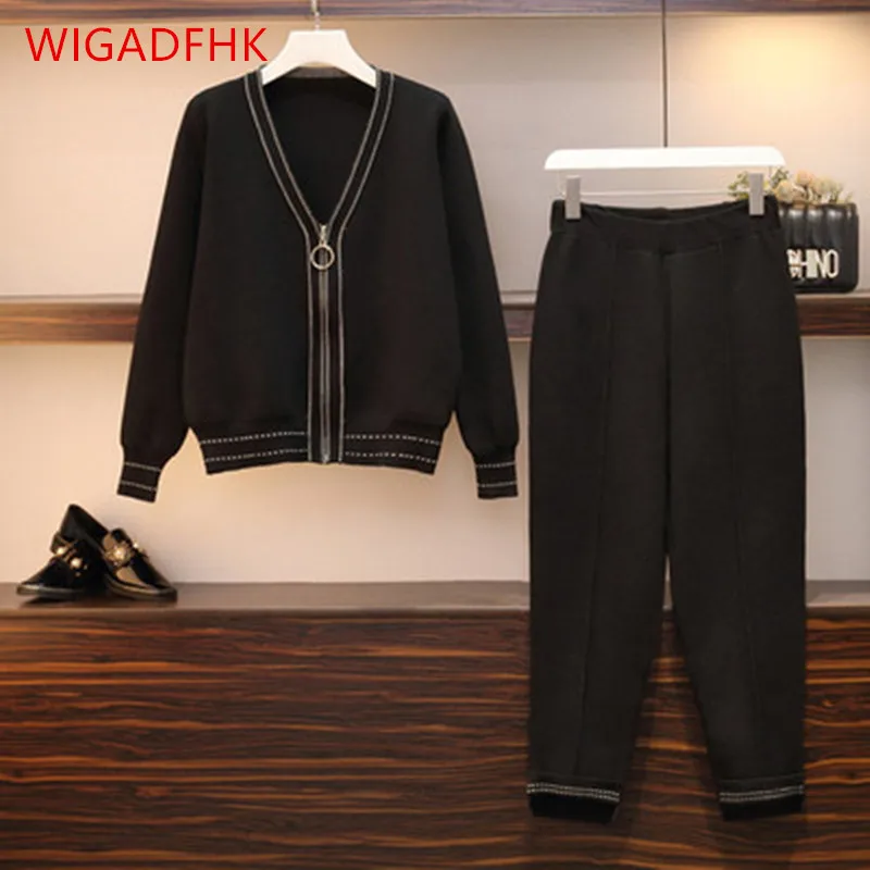 

2025 Autumn / Winter Women's Casual Sportswear Suit Knitted Zipper Cardigan Jacket + High-waist Stretch Trousers Two-piece Suit