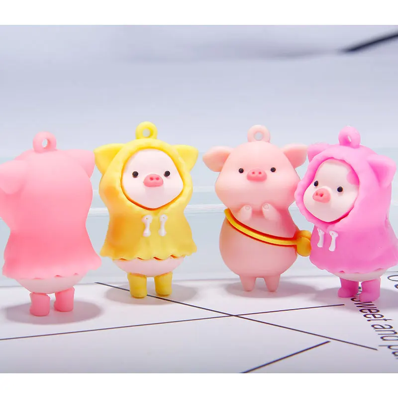 Cute Dressing Piggy Doll Keychain Pendant, Cream Glue, Mobile Phone Case, Refrigerator Sticker, Bag Accessories, 1Pc