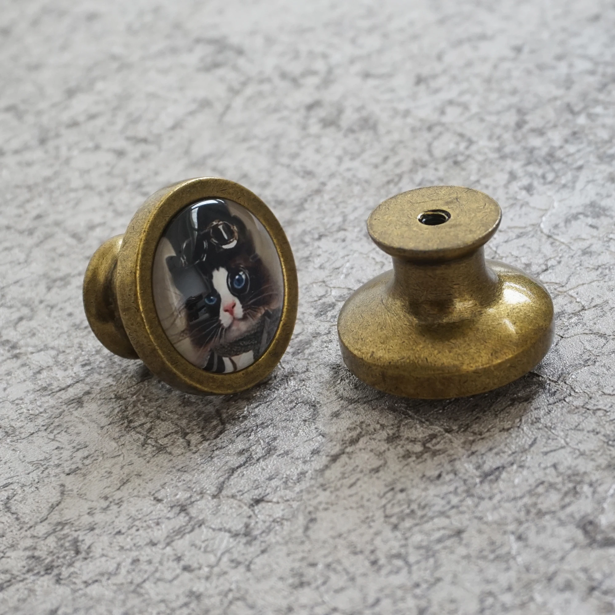 Cat - Drawer Knobs Door Pull Handles Kitchen Cabinet Pull Wardrobe Closet Knobs Furniture Knobs Antique Brass Bronze Silver