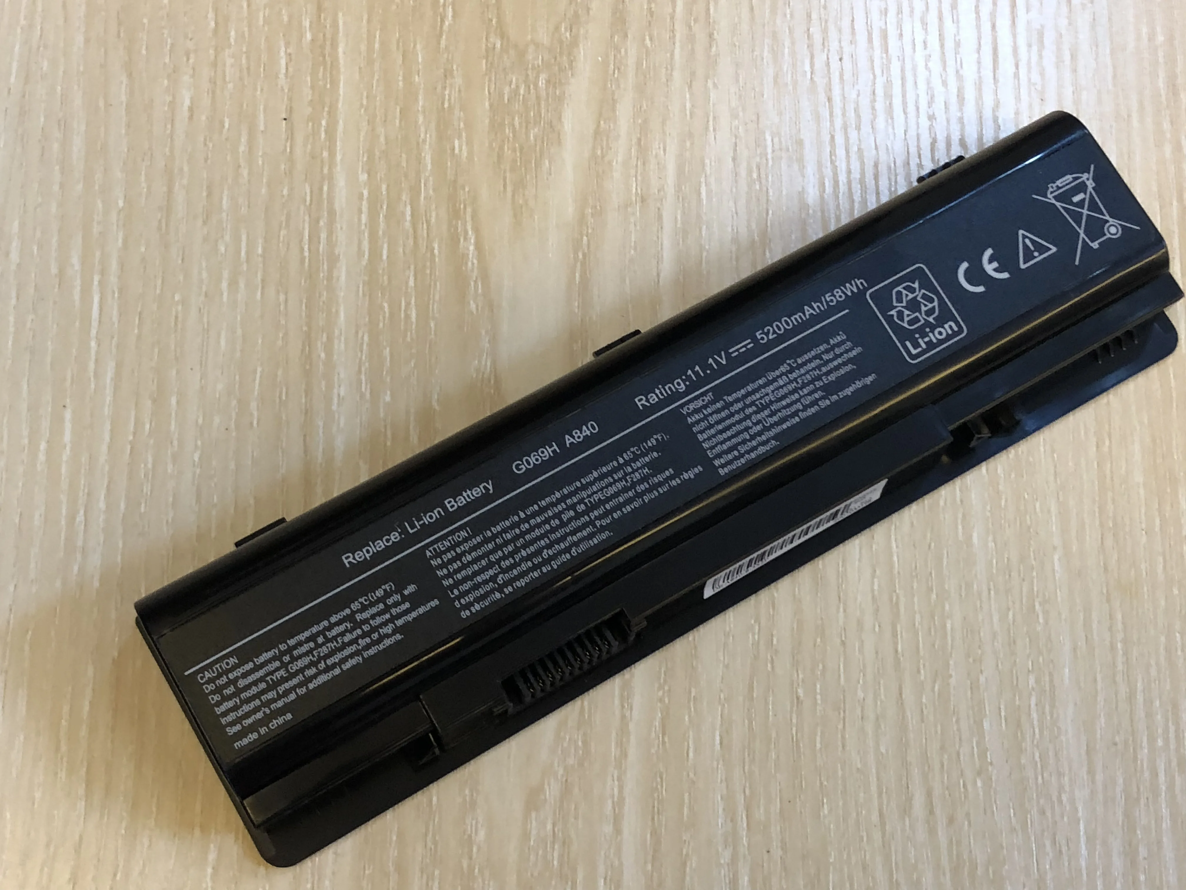 Laptop Battery For Dell Vostro 1014 1015 1088 A840 A860 F286H F287F F287H G066H G069H PP37L PP38L