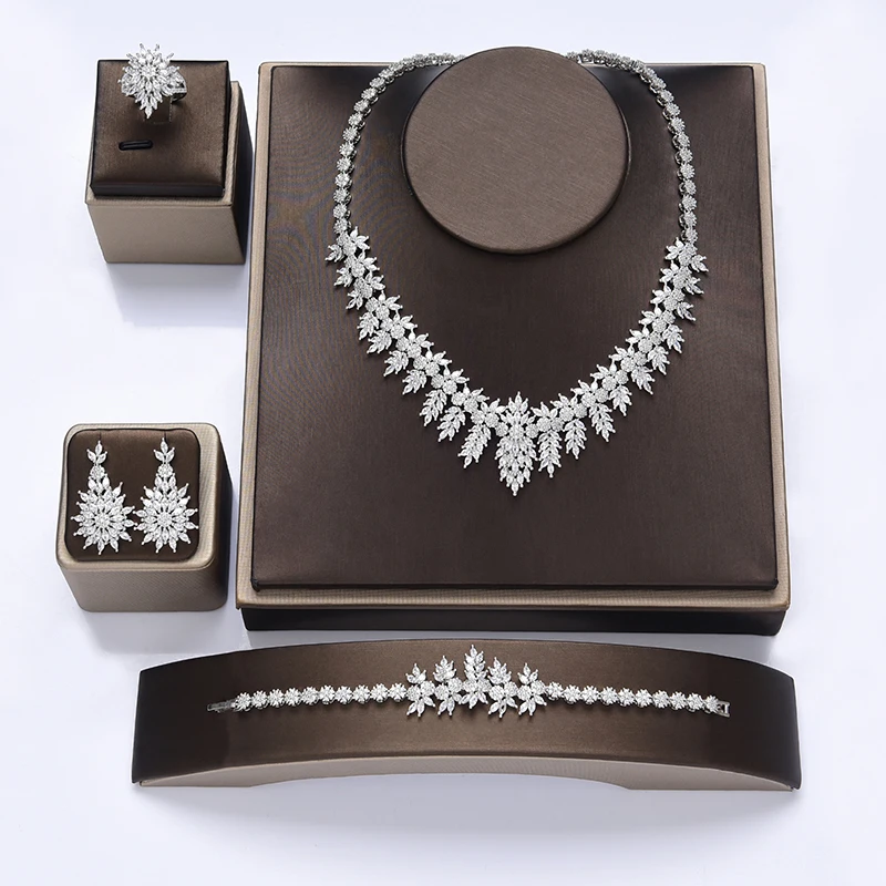 

Jewelry Sets HADIYANA Dubai Fashion Leaf Design For Women Wedding Jewelry High Quality Cubic Zirconia CNY0059 Conjunto de joyas