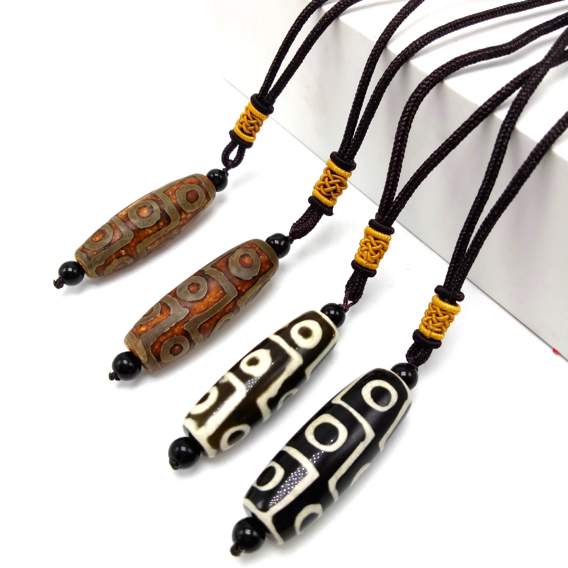 Nine Eye Tibet Dzi Pendant Drop Choker Nacklace Natural Stone Materials Fashionable Style Tibet Heaven Bead Bring Good Luck