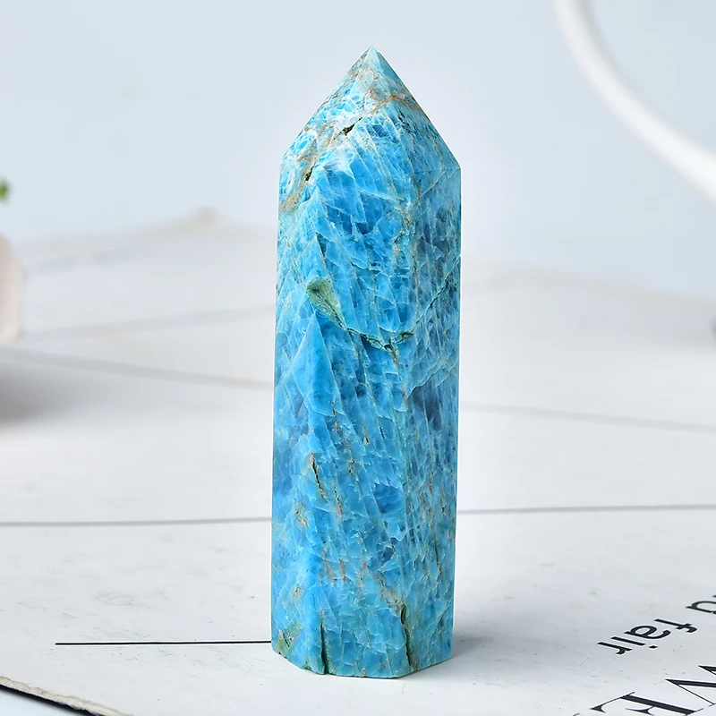 Natuurlijke Lichte Kleur Blauw Apatietkristal Point Healing Stone Obelisk Quartz Wand Mooie Ornament Voor Home Decor Energie Steen