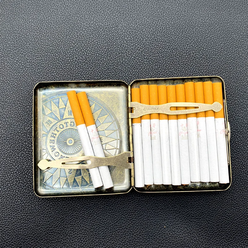 Men Pocket Cigarette Case Cigarette Accessories Vintage Metal Compass Pattern Cigarettes Case for 20 Pcs Male Gifts