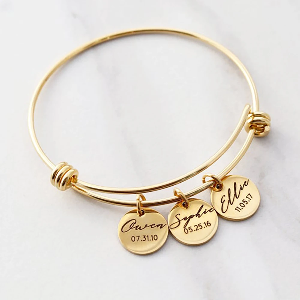 Bracelet à breloques personnalisé avec nom de maman, cadeau de fête des mères pour elle, noms d\'enfants personnalisés