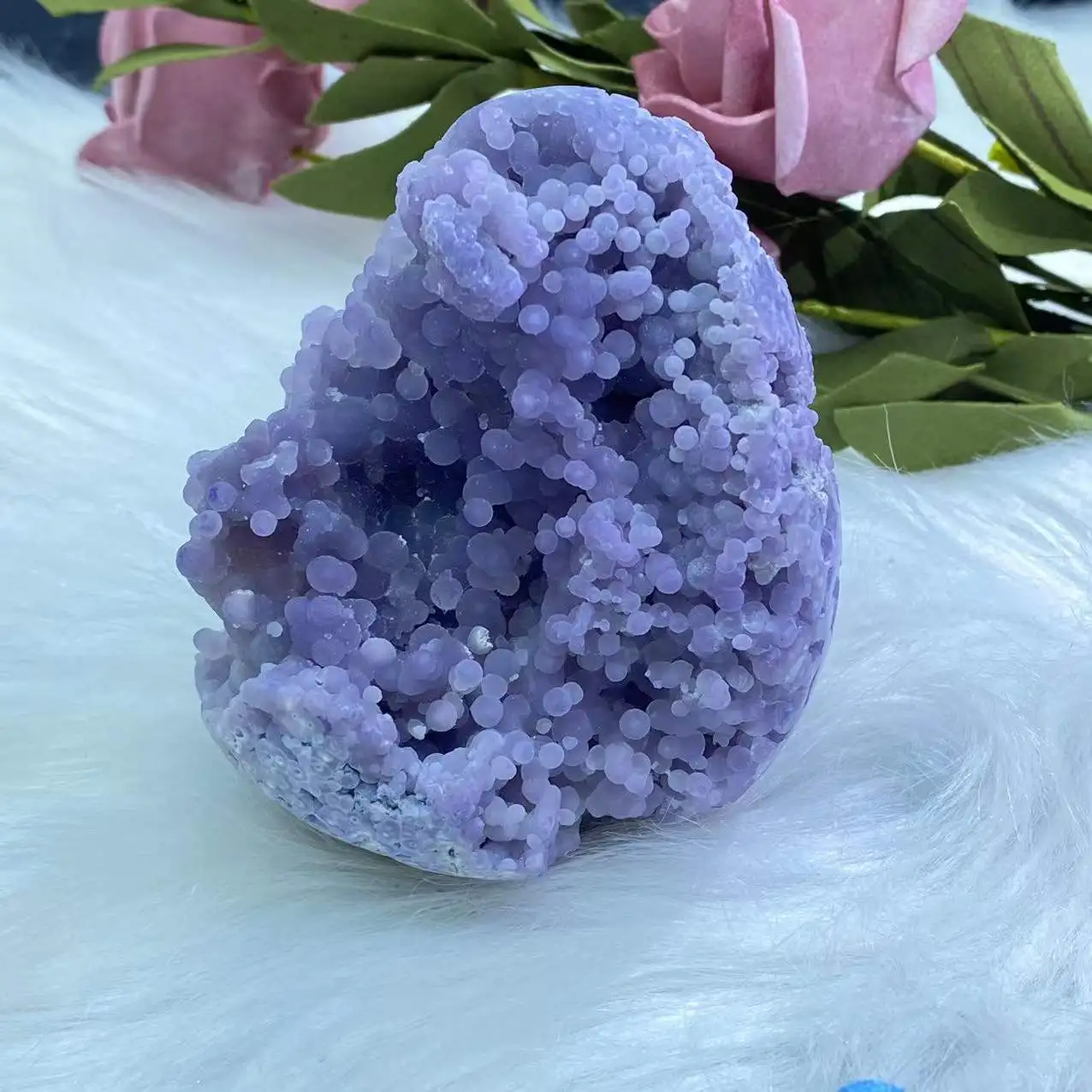 AAAANatural grape agate egg Crystal egg room decoration home decoration gem aquarium