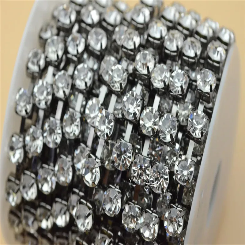 SS28 6mm Crystal Clear Rhinestone Chain Trim Black sew on 10 yard