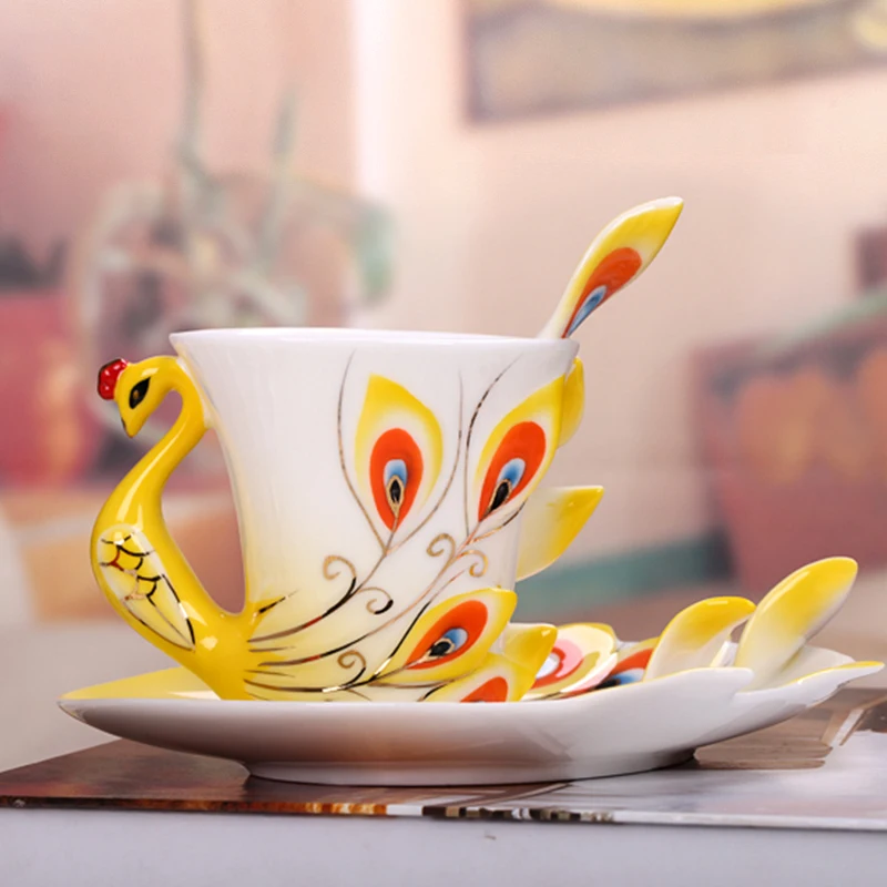 Creative 3D Hand Crafted Porcelain Enamel Peacock Coffee Cup Set with Saucer And Spoon Present Ceramic Tea Water Cup Dish Gift