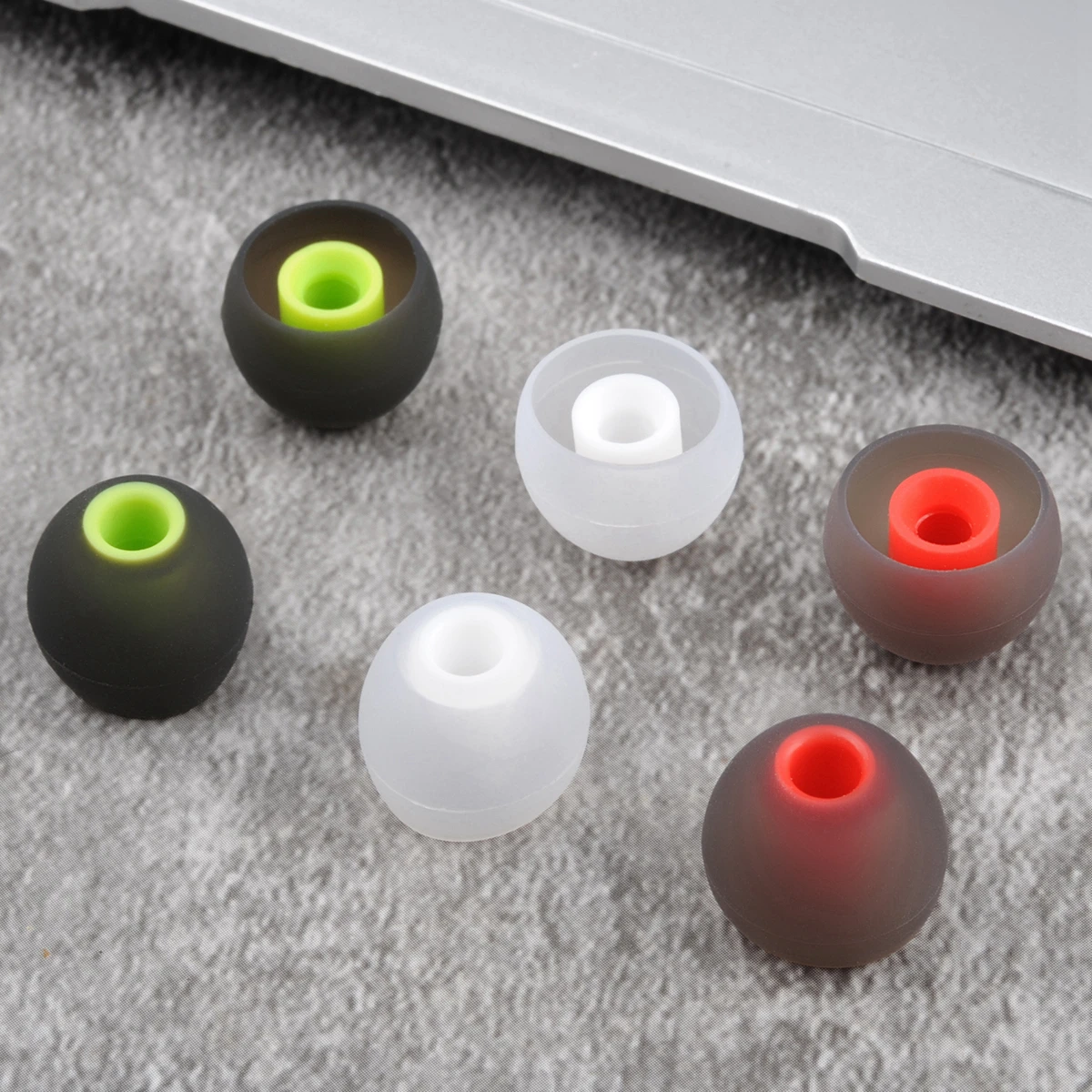 

6Pcs Silicone Ear Tips for Lenovo HE05 QE66 Eartips JBL T280A T380A W30BT Headphones Tips HUAWEI Freelace Anti-Slip Earplugs