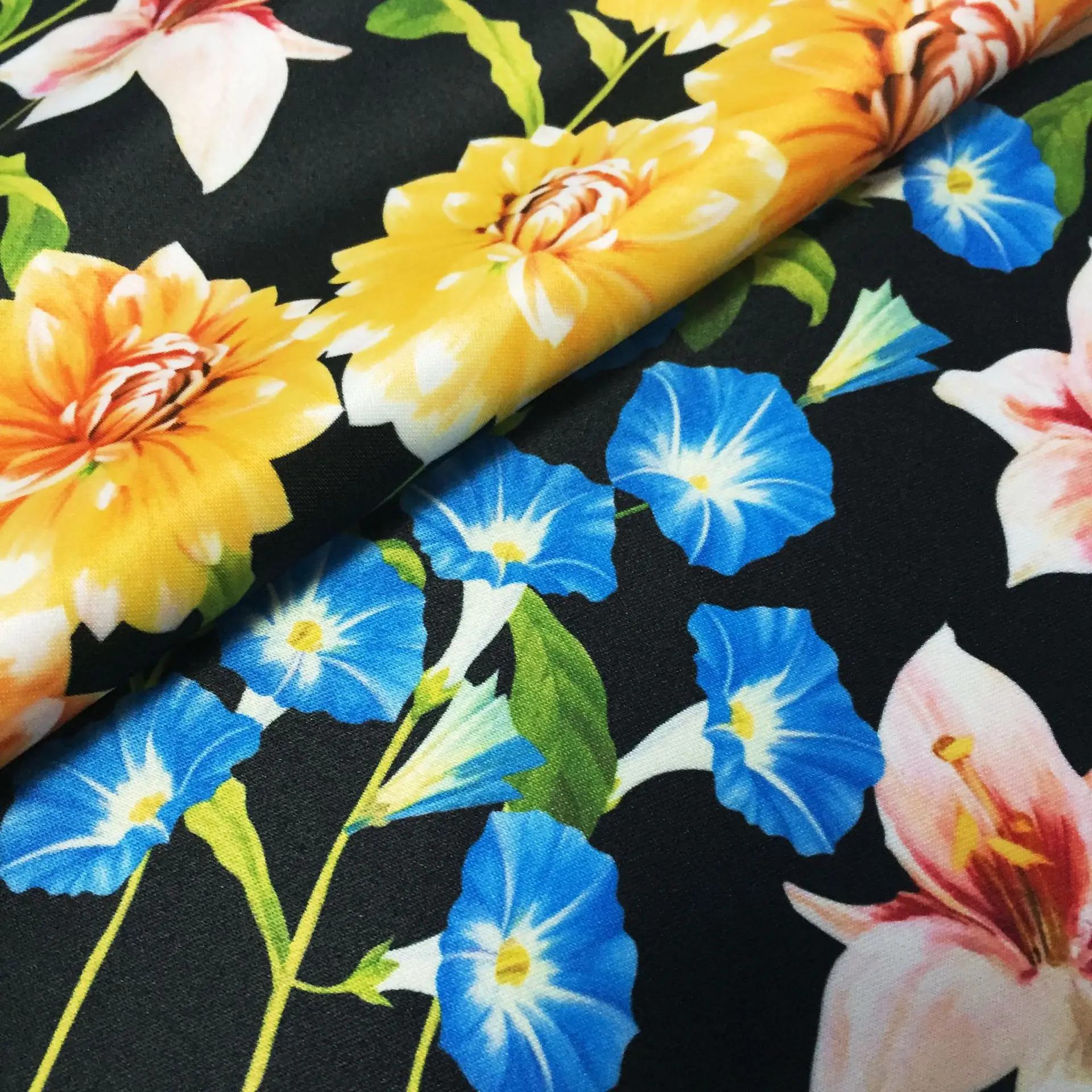 European and American High-end Brand Hand-painted Flower Printed Fabric Spring Summer Cloth for Sewing Material Home Textile