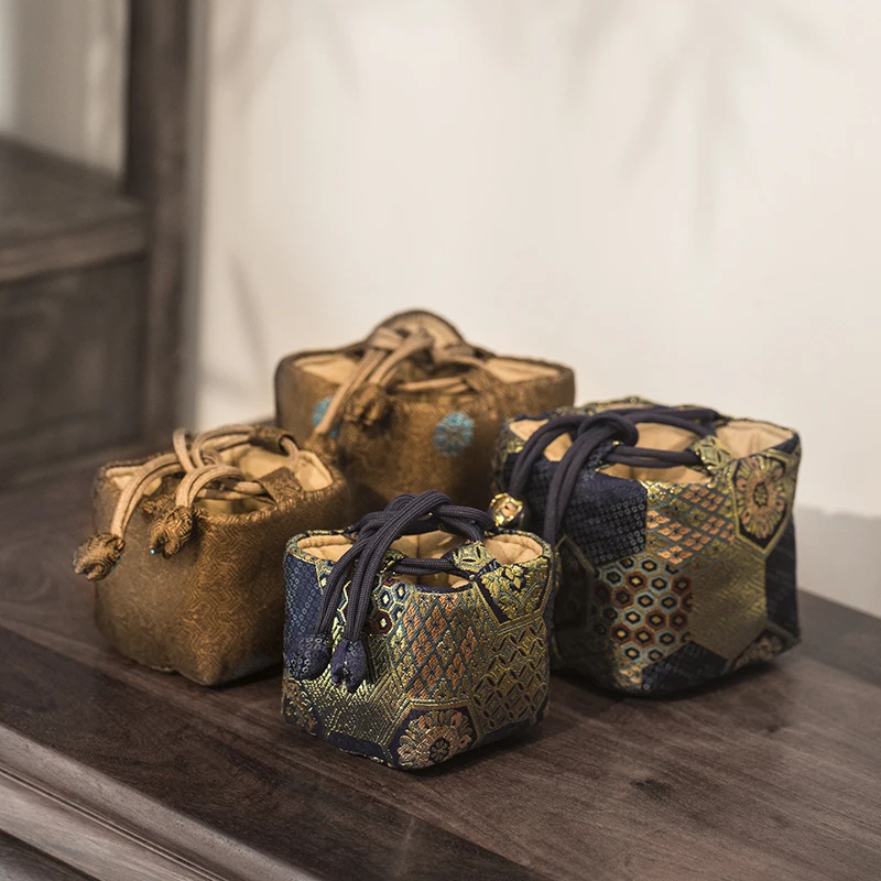 Chinese Style Retro Brocade Tea Set Storage Bag Portable Cotton Linen Tea Cozies Household Travle Tea Accessory Hand Bag ZH566