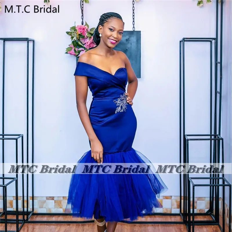 Korte Royal Blue Bruidsmeisje Jurken 2021 Groothandel Korte Mermaid Uit De Schouder Zwarte Meisjes Wedding Party Jurken Voor Dienstmeisjes