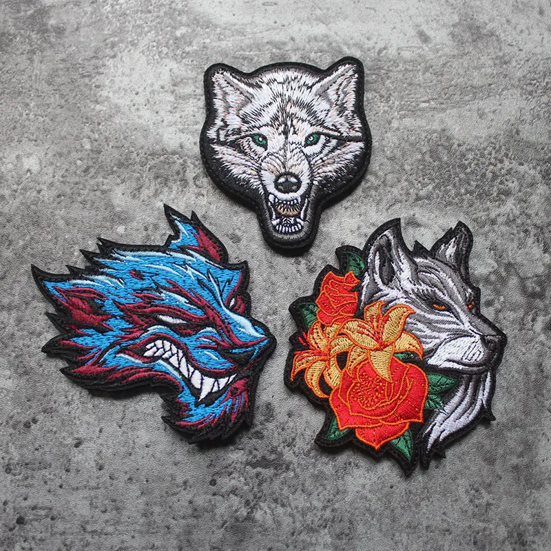 Wolf Flowers Embroidery Patches Brave Fight Cunning Fierce Ruthless Tactical Badge DIY Armband For Clothes Appliqued