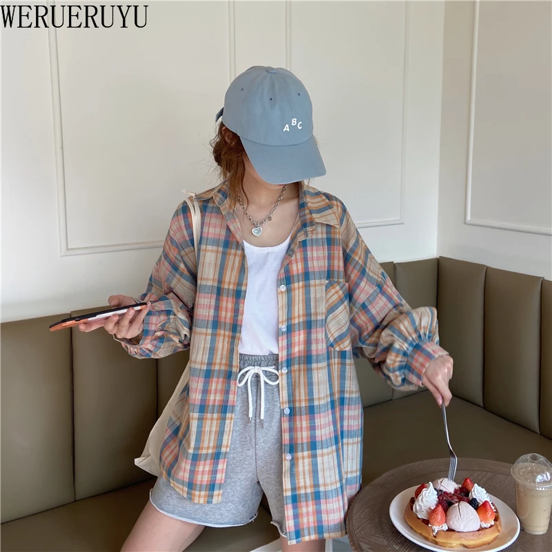 WERUERUYU 2020 Korean Plaid Shirt Women\'s Long Section Loose Large Size BF Wind Sleeve Casual Sunscreen Jacket Student