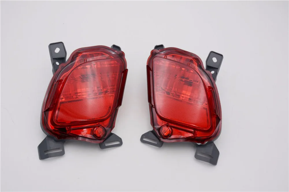 

1Pair Car Rear Bumper Red Tail Fog Lamp Light For TOYOTA HIGHLANDER 2014-2016