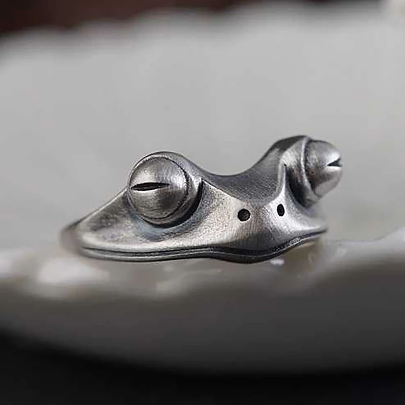 Vintage Frog Ring for Women Artistic Design Retro Opening Resizable Unisex Female Statement Bohemian Rings Silver Color Gift