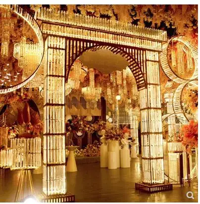 

Wedding props new illuminated crystal arches Wedding Hall hotel scene decorated with a stage background decorative screen