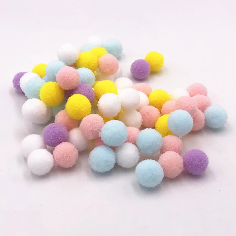 100Pcs/Bag 1-2cm Three Kinds Size Pompoms Macarons Color Pompom Ball DIY Wedding Party Sewing Children’s Toys Craft Accessories