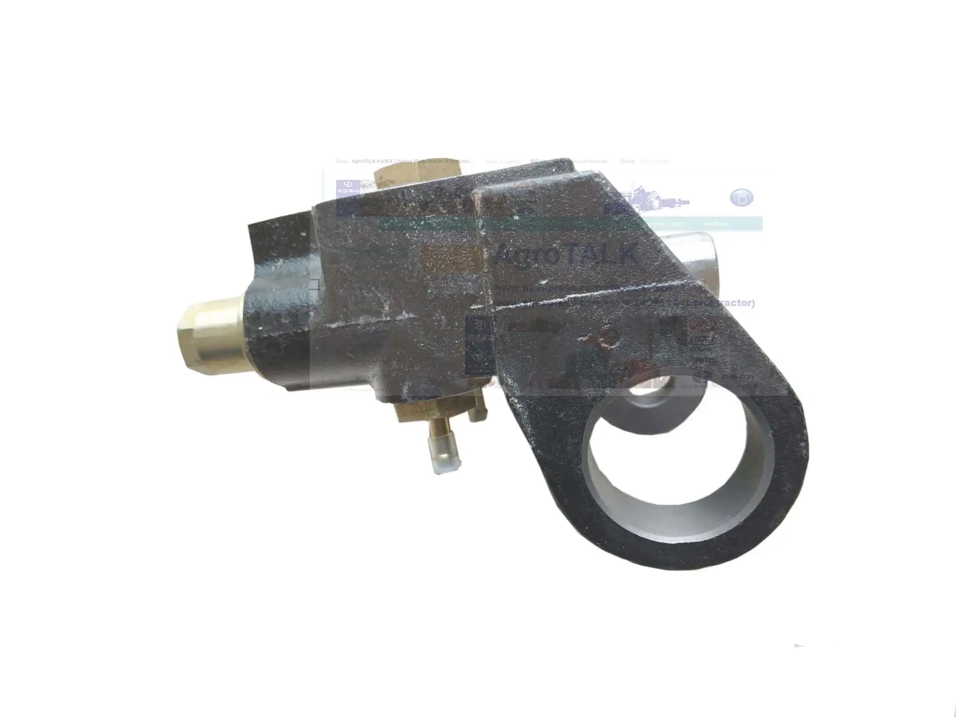 brake pump of old design for China Yituo YTO tractor X904 tractor, part number: 1.68.102 8A4998964