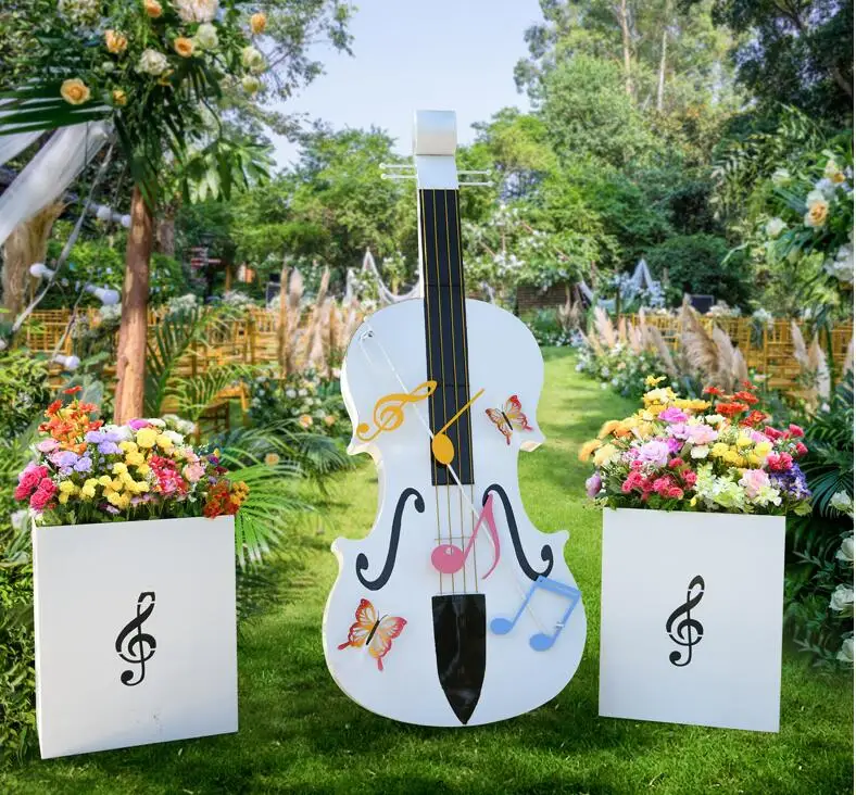 Outdoor landscape iron cello music theme ornaments online celebrity wedding props lawn beauty ornaments