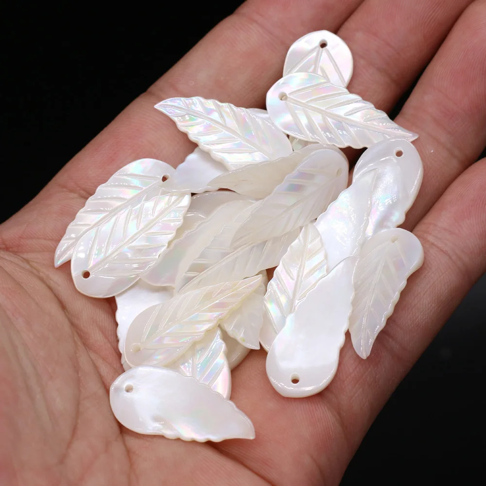 4pcs Natural Freshwater Leaf Shape Mother of Pearl Shell Beads Charm Pendant for Women Gift Jewelry Making Necklace Earring