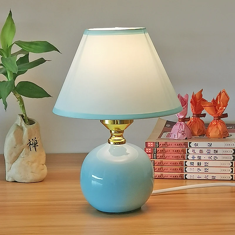 

Mini ceramic table lamp blue bedroom bedside lamp fashion Nordic decorative lamp mood atmosphere small table lamp