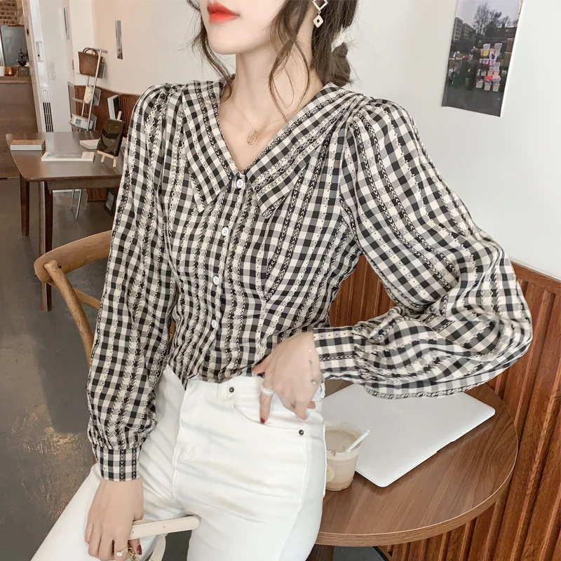 Shirts Women 2021 Spring and Summer Plaid Shirt Turndown Collar Button Lace Edge Blouse Long Sleeve Chiffon Female Vintage Top