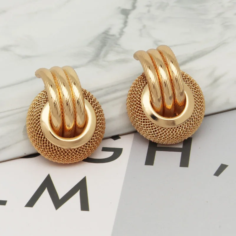 Bohemia Round Gold Dangle Earrings for Women Fashion Jewelry Party Wedding Pendientes Accessory Mujer Korean Earrings Wholesale