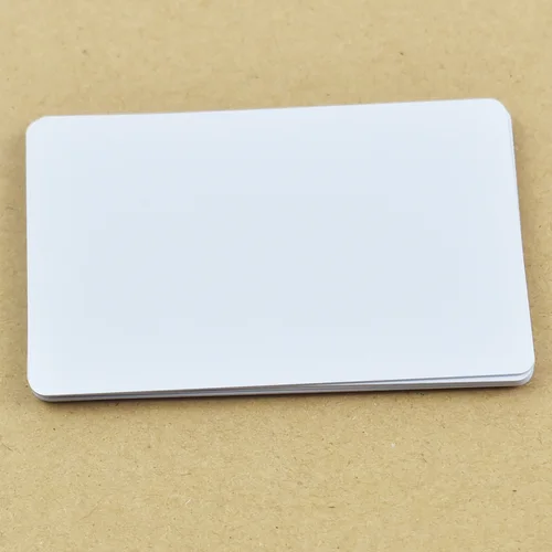 Imagen 2 del producto 1 ud./lote NFC215 504Bytes ISO14443A tarjetas blancas de PVC para teléfono Android IOS NFC