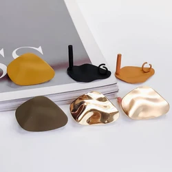 Düzensiz alaşım delik damızlık küpe bulma bileşenleri Eardrop basit stil DIY takı aksesuarları el yapımı malzemeler 8 adet
