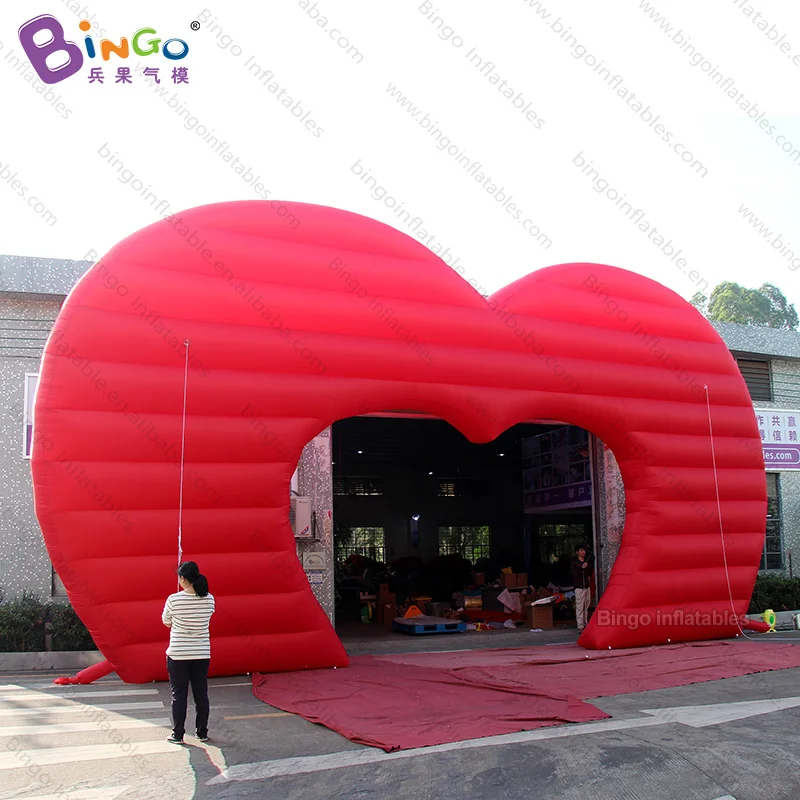 

Giant 13x0.6x7 meters inflatable red heart arch for Valentine's Day decoration / Free Shipping red heart archway balloons toys