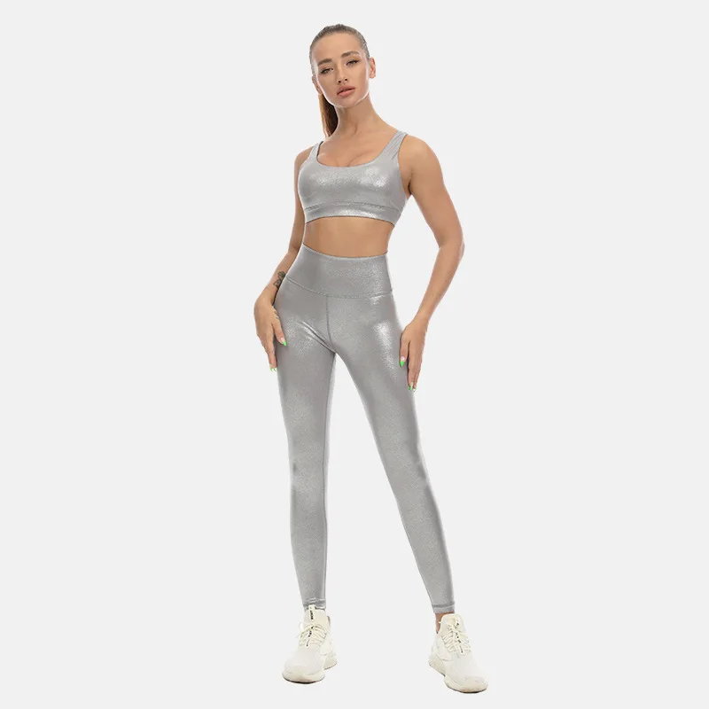 High Rise Silver Shine Gym Leggings Women Metalic Medium Support Sports Bra With Glossy Liquid Finish Compressive Activewear Set