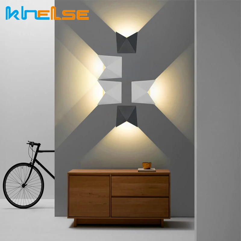 Modern Minimalist LED Wall Lamp DIY Design Single Head Light Personality Creative Living Room Bedroom Bedside Wall Lamp