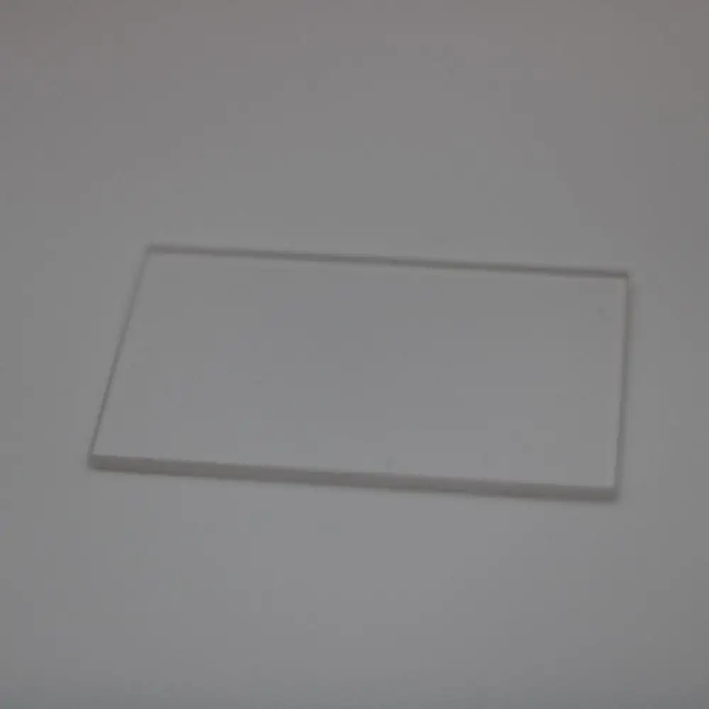 two pieces size 50x50x3mm endure high heat borosilicate glass plate