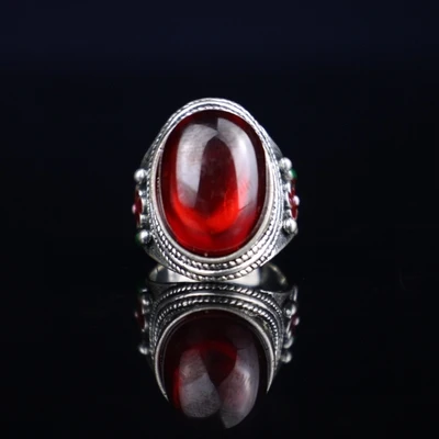 

Vintage white copper silver plated Cloisonne inlaid Gem Ring Pendant