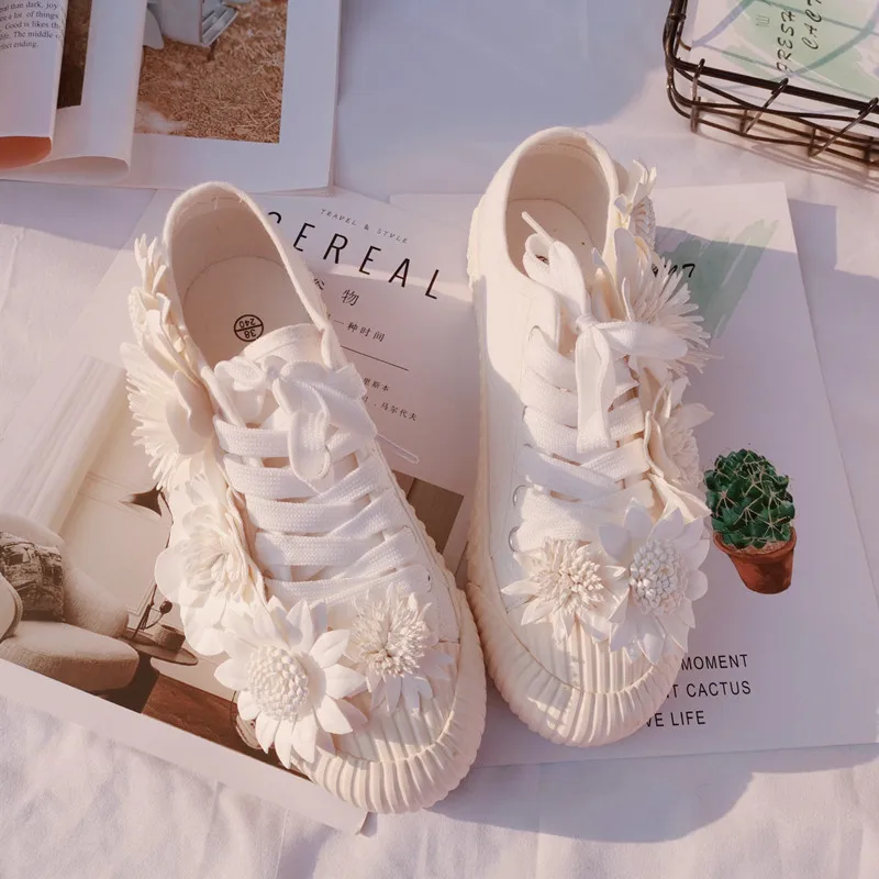 Female Flower Casual Shoes Summer Fashion Canvas Shoes Women\'s Lace-up Korean White Shoes