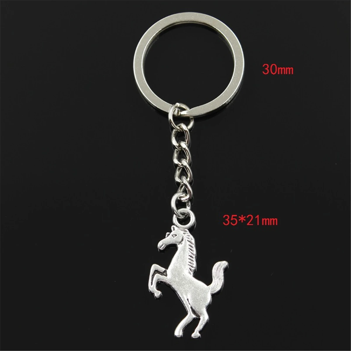 Fashion Keychain 35x21mm Gallop Horse Steed Silver Color Pendants DIY Men Jewelry Car Key Chain Ring Holder Souvenir For Gift