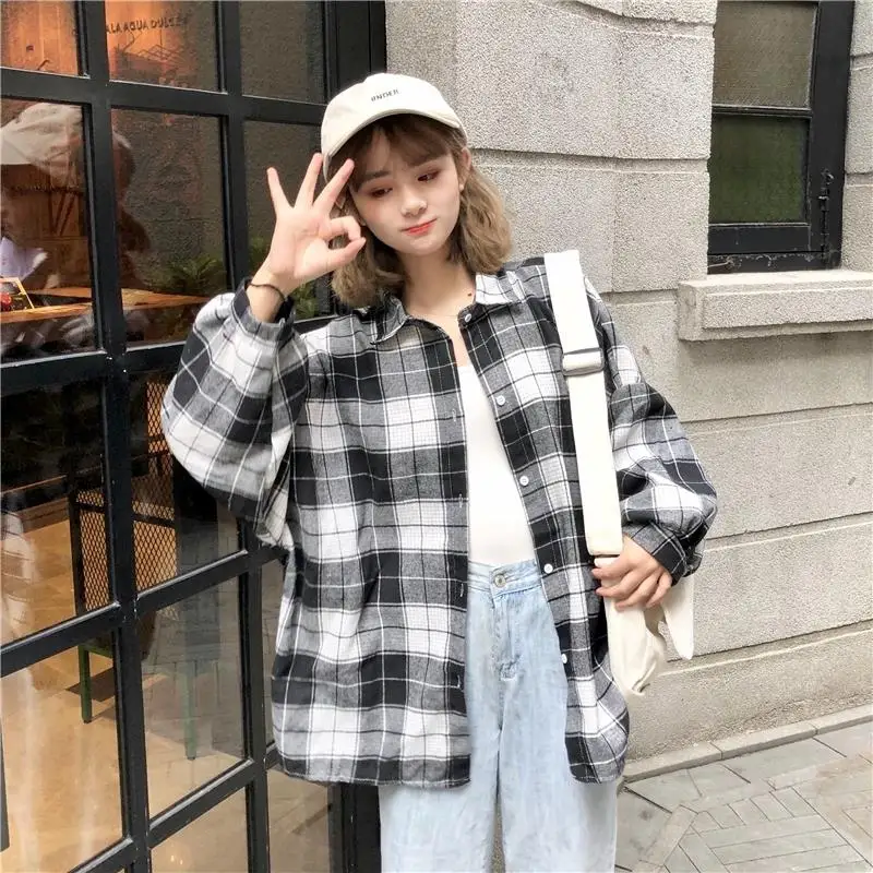 New Loose Ins Plaid Women\'s Shirts Brand Designer High Quality Long Women Blouse Button Female Chiffon Shirts